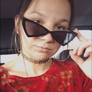 Meet your Posher, Madeline